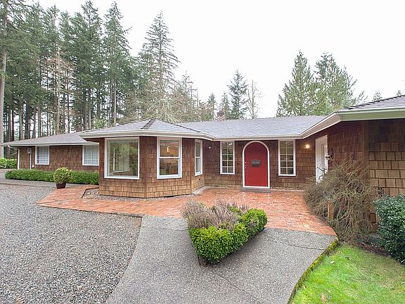 2nd image of 21815 108th Street Ct E