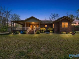 11906 Poplar Hill Ln, Athens, AL 35611