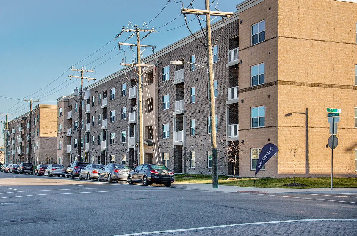 Brennan Pointe I — Photo 3