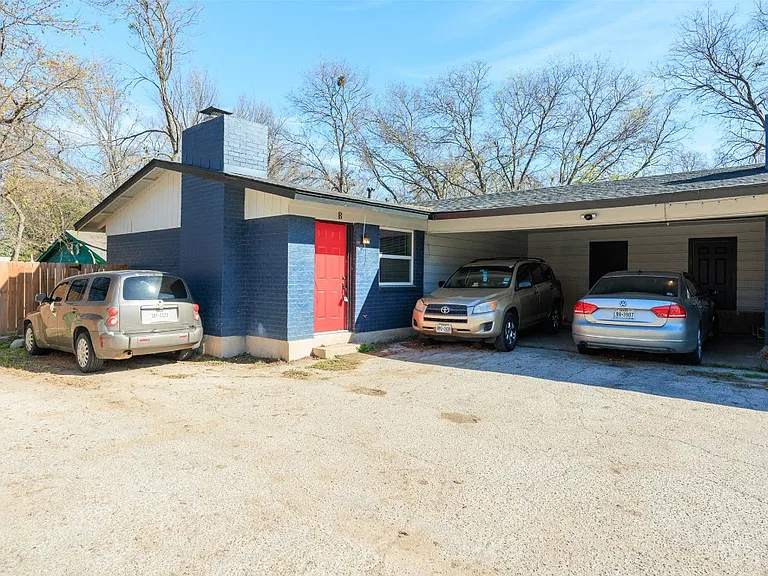 106 Oertli Ln #B — Photo 12