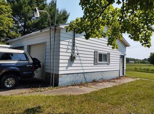 5441 Gardner St #&-10, Millersburg, MI 49759