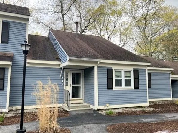 45 Heritage Dr #45, Northbridge, MA 01534