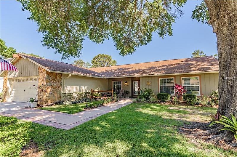 1st image of 4305 Woodside Manor Dr