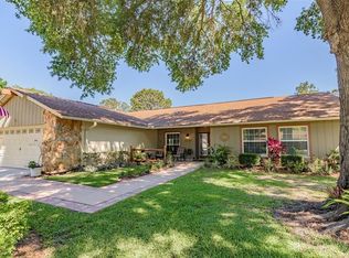 4305 Woodside Manor Dr, Tampa, FL 33624