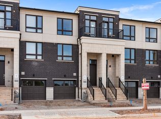 1355 Shevchenko Blvd, Oakville, ON L6M 5P3