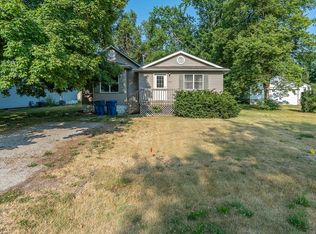 526 N 3rd Ave, Chenoa, IL 61726