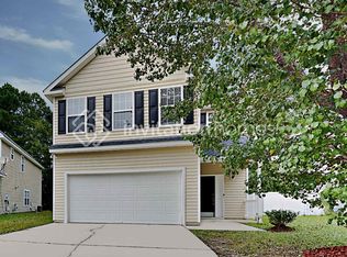 3121 Rendezvous Dr, Raleigh, NC 27610