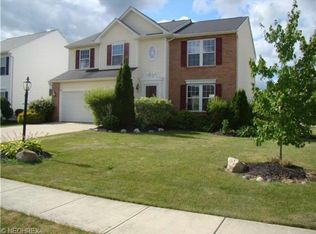 285 Sandstone Ridge Way, Berea, OH 44017