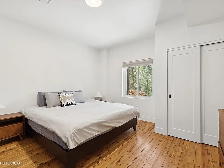 123 Little Mountain Rd — Photo 29