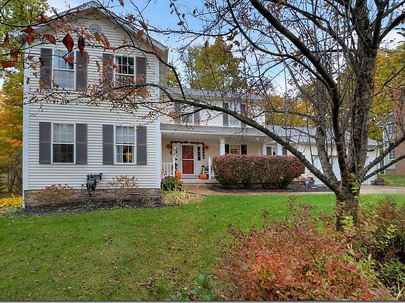 2nd image of 1249 Deepwood Dr