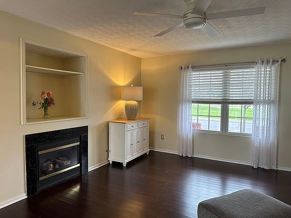 3rd image of 2529 Silver Fir Ln