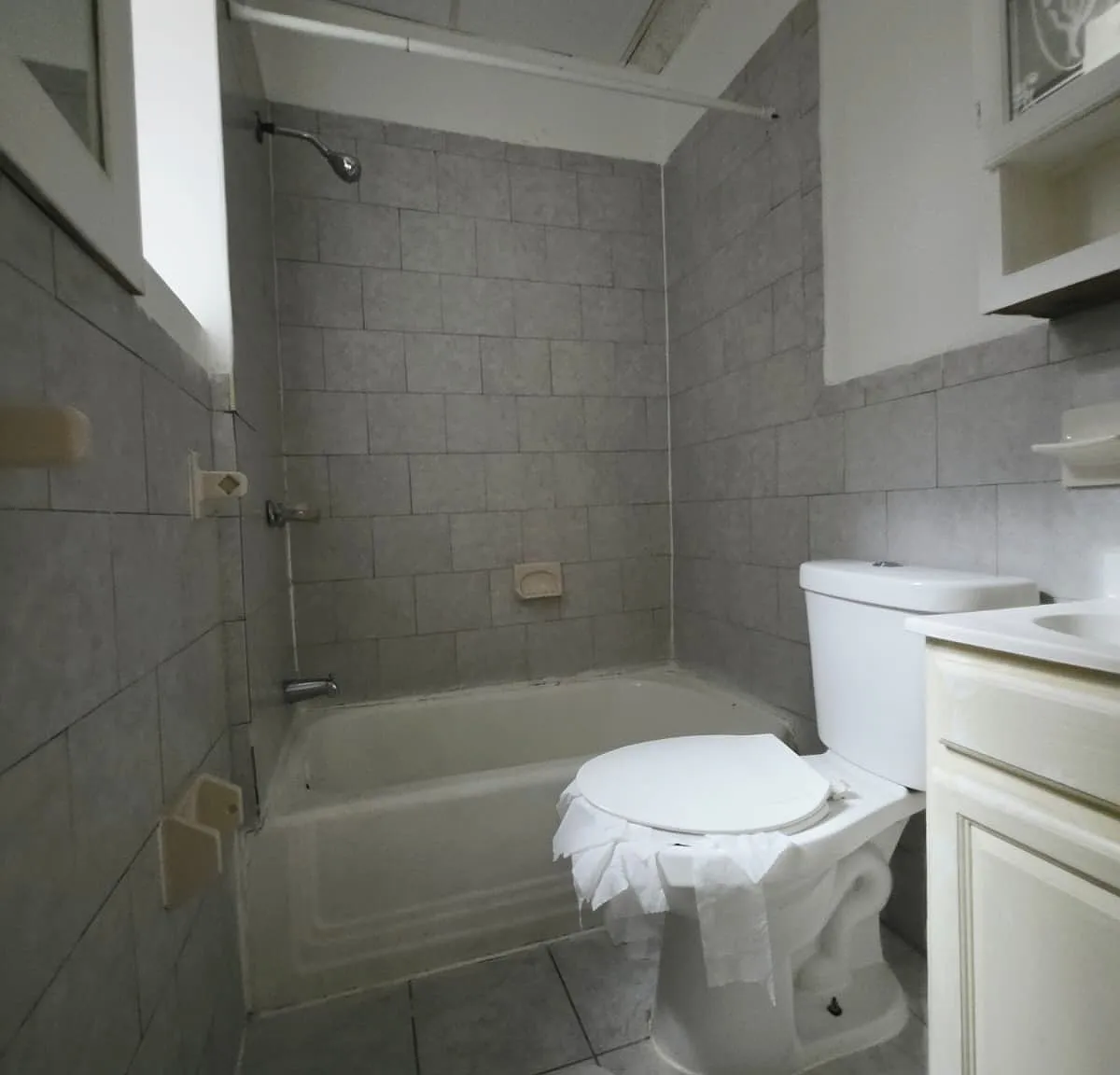 2 bed, 800 sqft, $1,699 — Photo 4