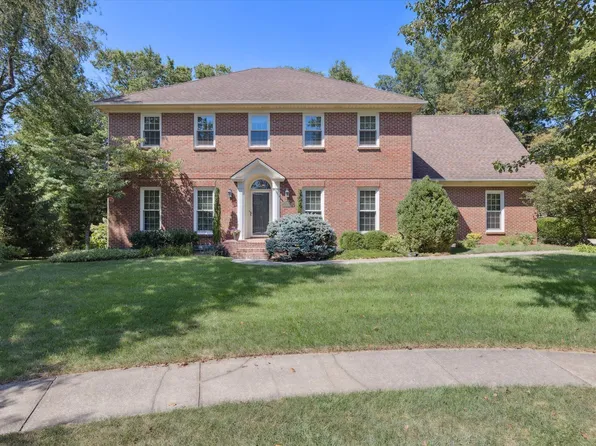 2229 Shannawood Dr, Lexington, KY 40513