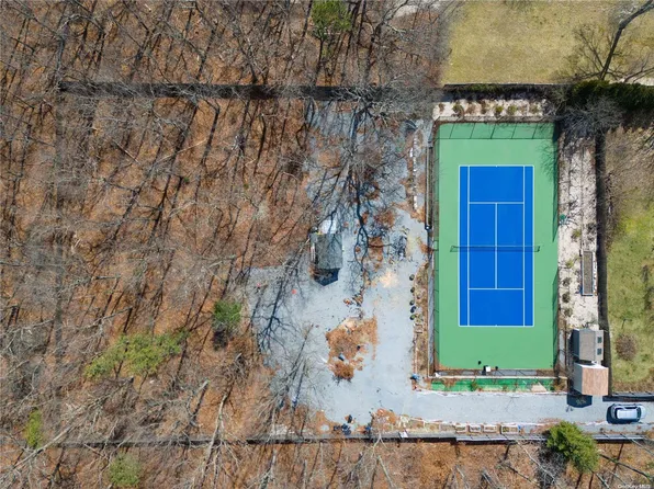 61A Pennsylvania Avenue, Medford, NY 11763