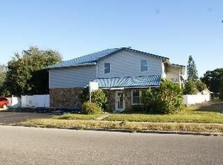 915 29th Ave W, Bradenton, FL 34205
