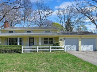 4738 Nakoma Dr, Okemos, MI 48864