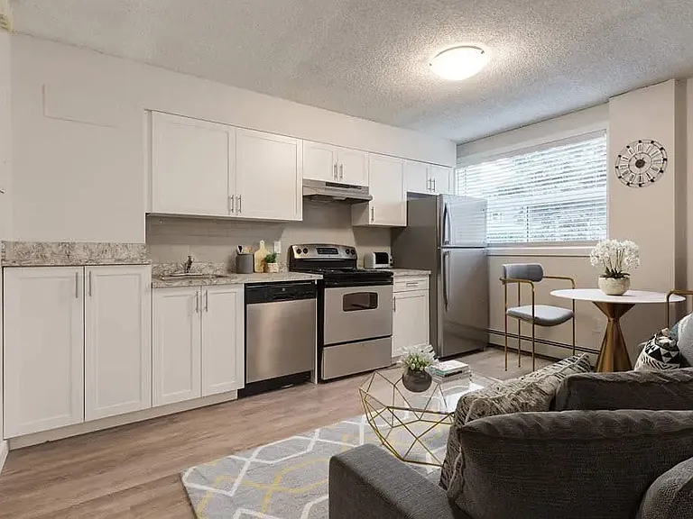 1008 14th Ave SW #201 — Photo 26