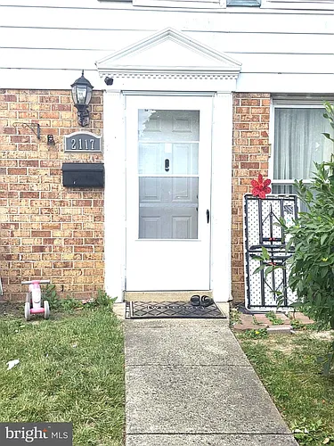 2117 Ferguson Pl Photo 1