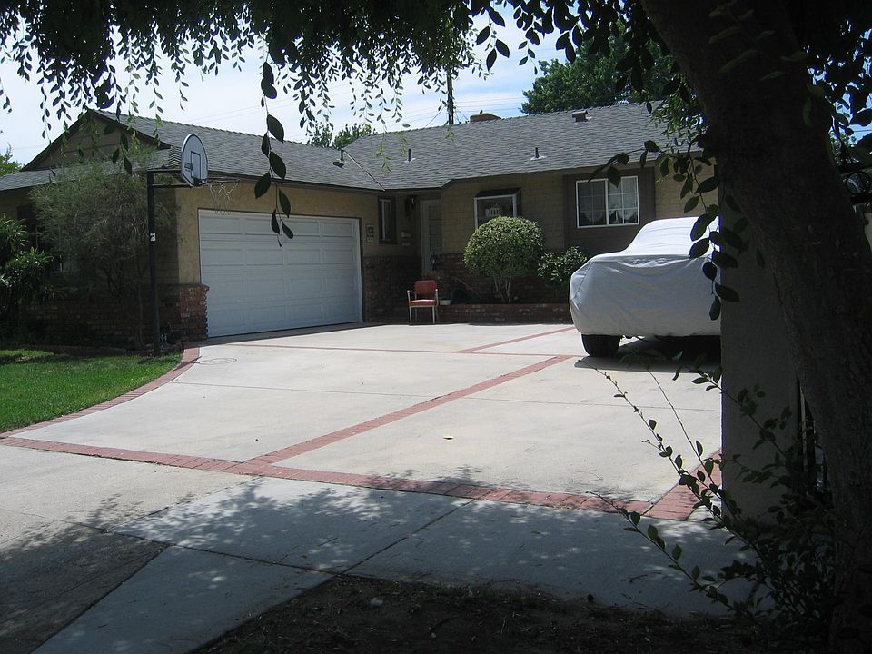 1st image of 7657 Teesdale Ave