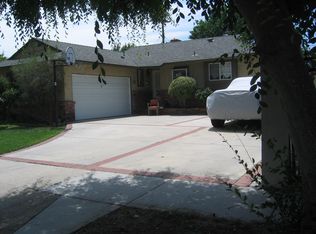 7657 Teesdale Ave, North Hollywood, CA 91605