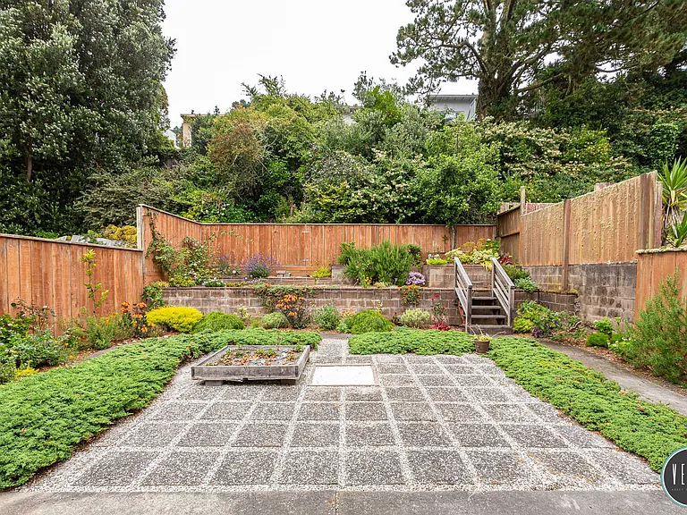 41 Dellbrook Ave — Photo 33