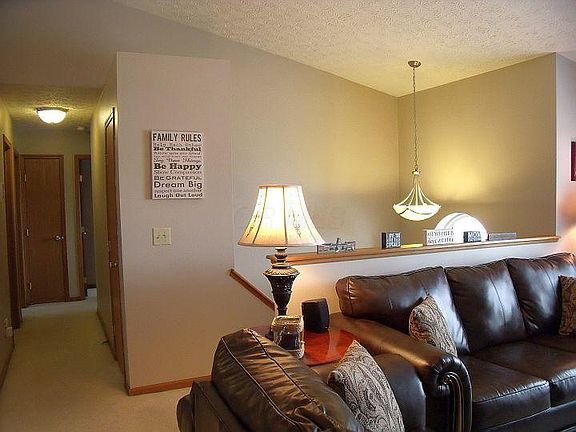 4th image of 7702 Farm Hill Dr