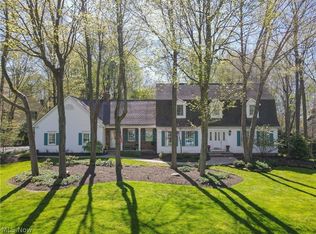 17361 Old Tannery Trl, Chagrin Falls, OH 44023