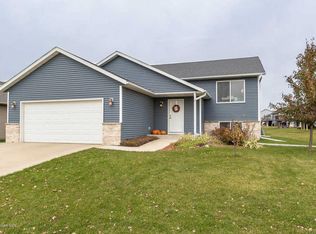 5457 Florence Dr NW, Rochester, MN 55901