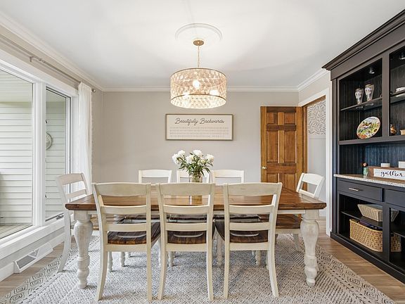 5th image of 10031 Northcote Ct