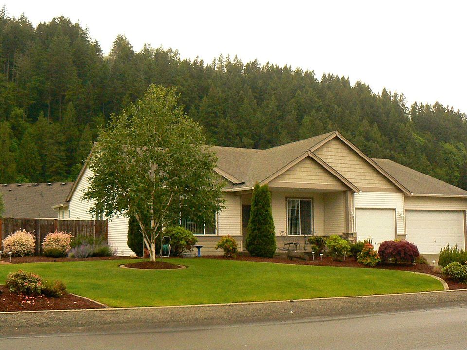 1st image of 13916 141st Ave E