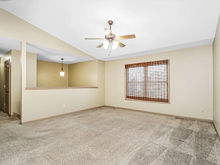 2505 Sawmill Rd — Photo 9