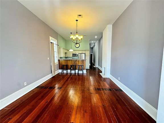 2nd image of 221 S Salcedo St