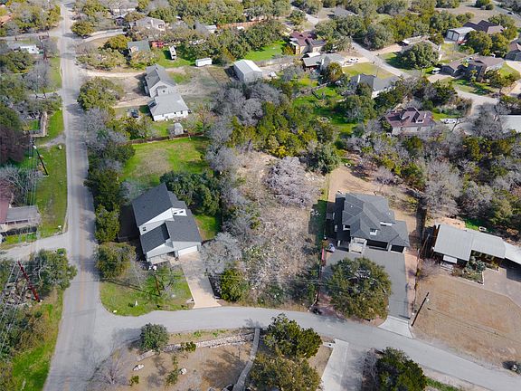 2nd image of 14432 Tuscola Cir