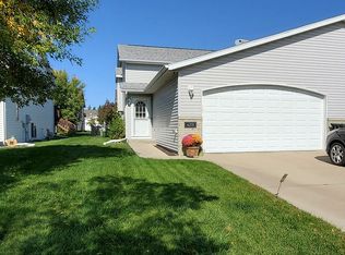 4281 39 1/2 Ave S, Fargo, ND 58104