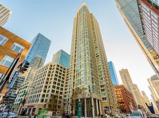 345 N La Salle Dr APT 3507, Chicago, IL 60654