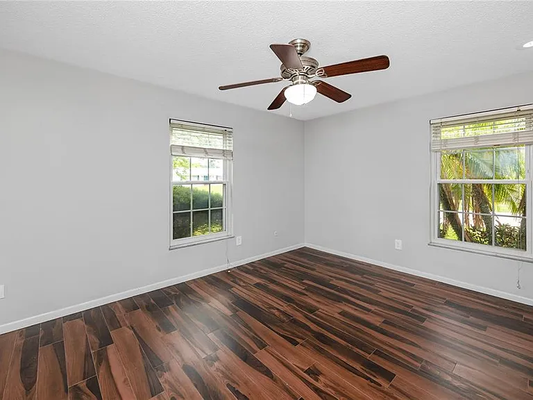 2260 Harn Blvd — Photo 21