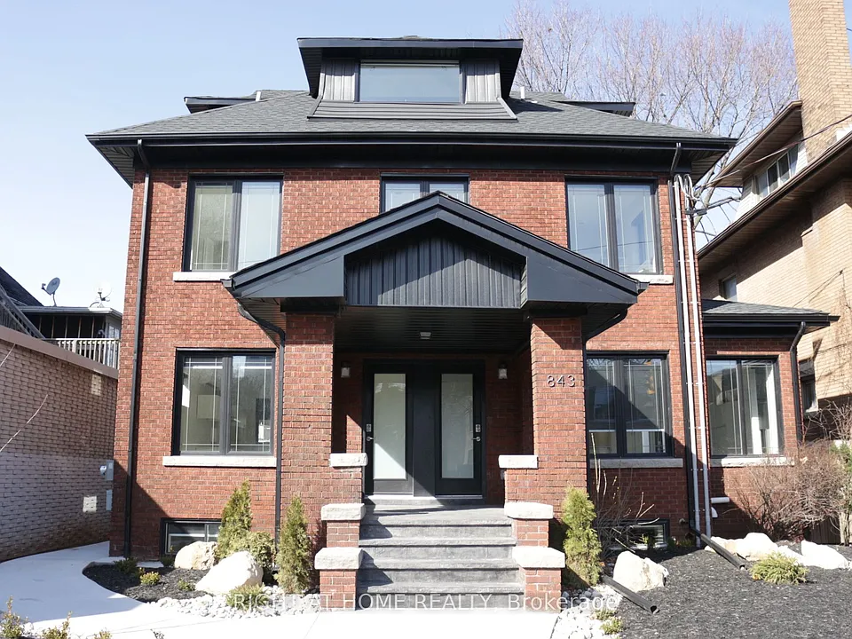843 Main St E #4