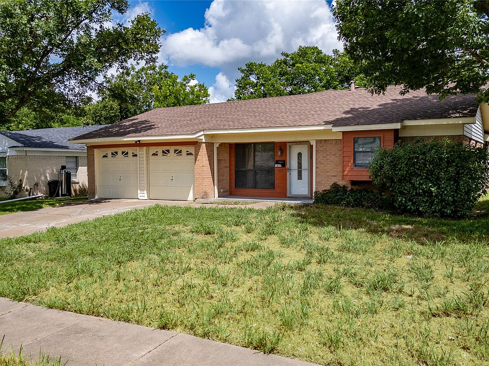 1st image of 2637 Driftwood Dr