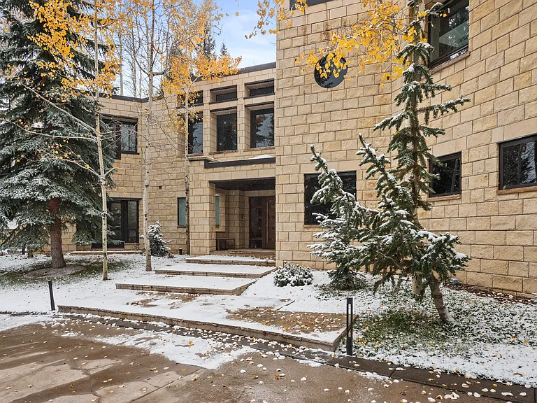 189 Aspen Way — Photo 39