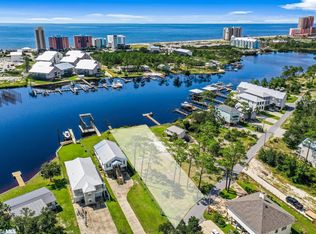 26118 Garrett Ln, Orange Beach, AL 36561