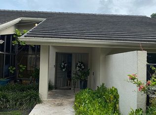 8900 SW 104th St, Miami, FL 33176