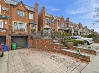 63-45 77th Place, Middle Village, NY 11379