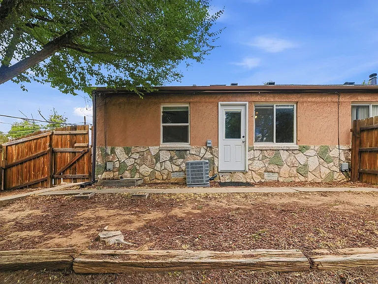 3259 N Adams St — Photo 17