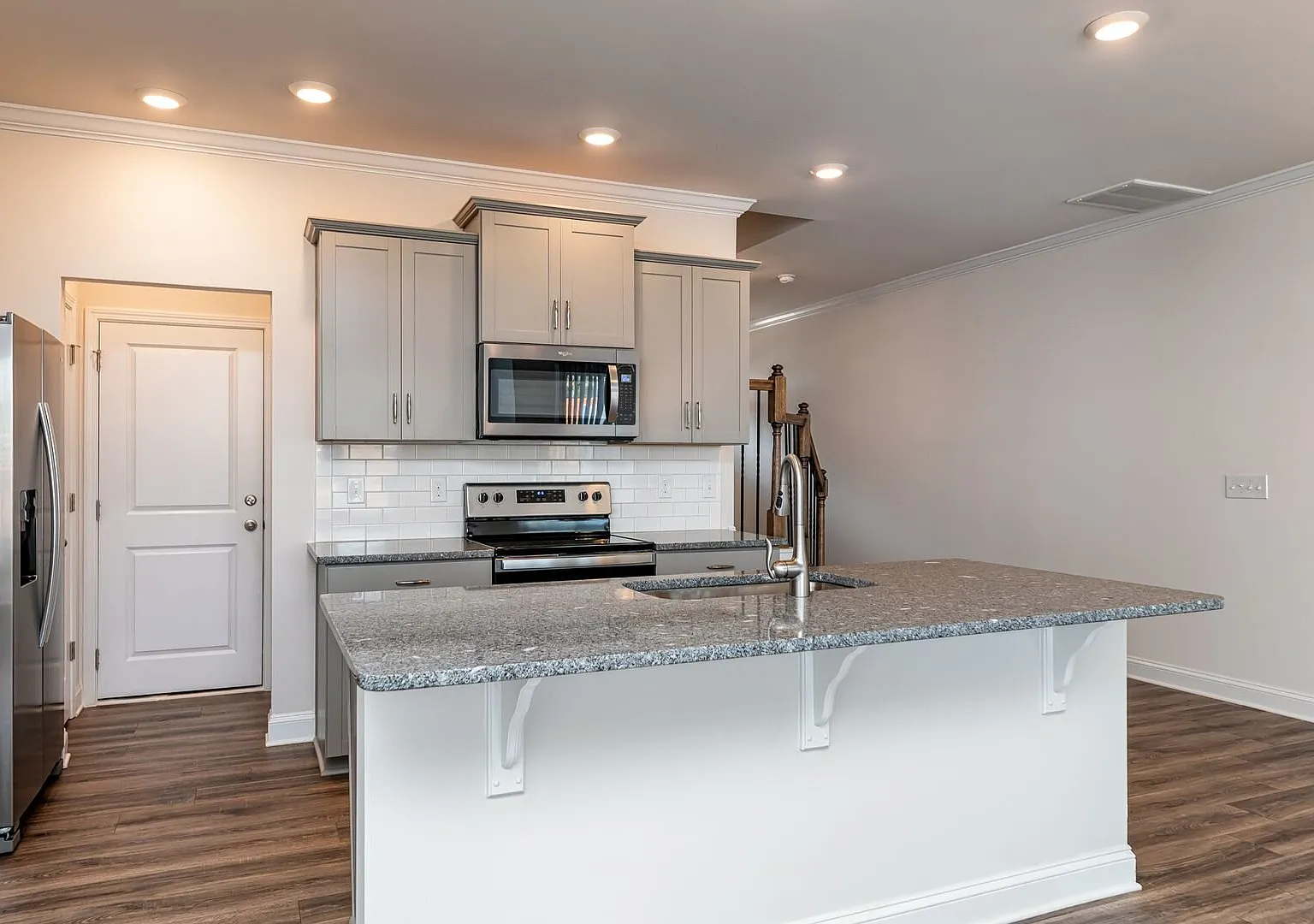 Available Now, Beautiful Greer Home! — Photo 4