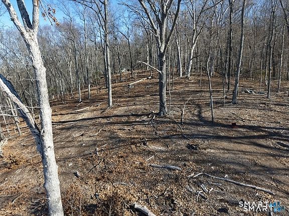 4th image of 94-N Injun Hollow Road