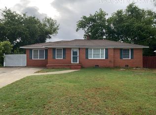 1111 Juniper Dr, Fayetteville, NC 28304