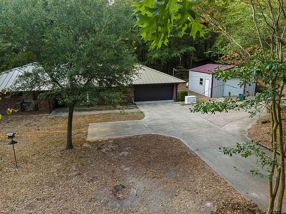 5th image of 15236 Hillview Rd