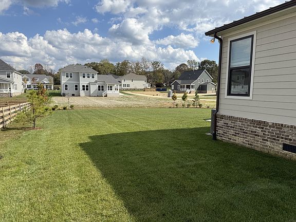 3rd image of 7435 Atwater Cir #H7j11y