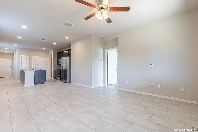 10110 Jardin Verde — Photo 8