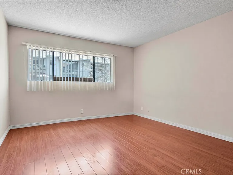 1735 N Fuller Ave #224 — Photo 20